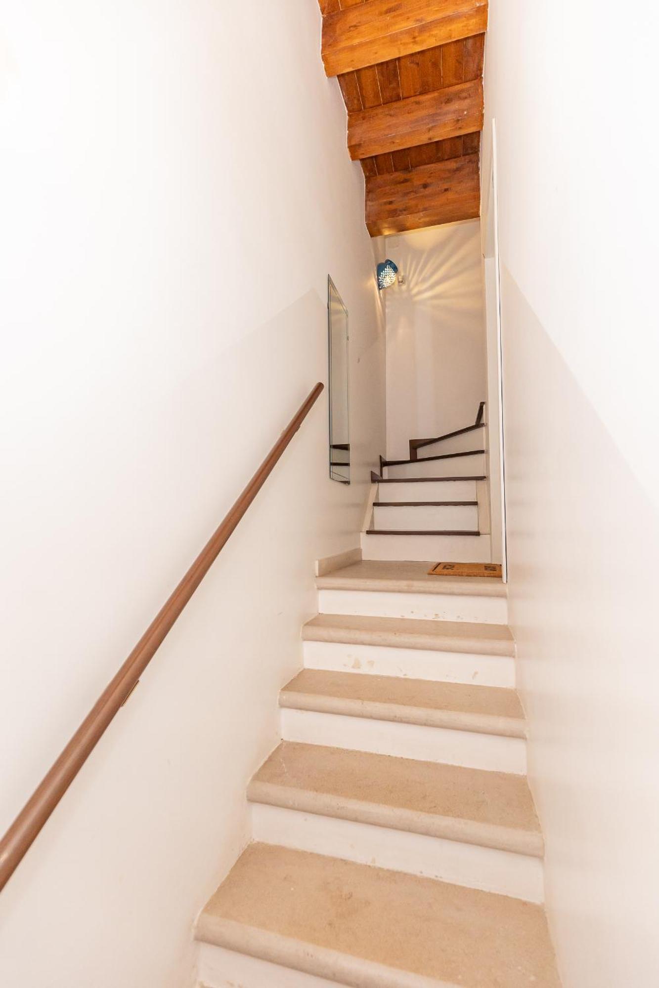 바를레타 Centro Storico Redmood House A 5 Min Dal Mare, Wi-Fi, A/C E Netflix 아파트 외부 사진